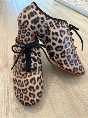 Ballroom practice dance shoes